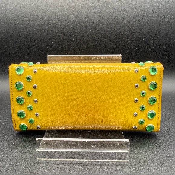Prada Limited Edition SAFFIANO VERNIC ANANAS Wallet - Picture 7 of 12